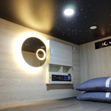 קוולון L'Etoile De Mer Mong Kok - Capsule Hotel מראה חיצוני תמונה